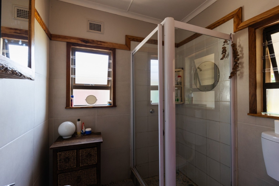 3 Bedroom Property for Sale in Uvongo KwaZulu-Natal