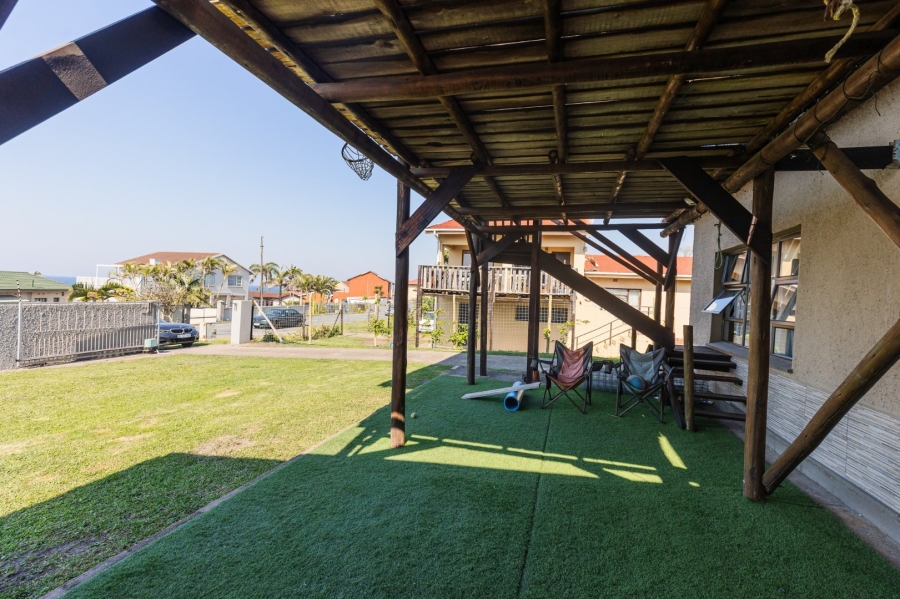 3 Bedroom Property for Sale in Uvongo KwaZulu-Natal