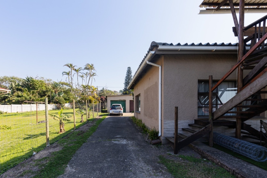 3 Bedroom Property for Sale in Uvongo KwaZulu-Natal
