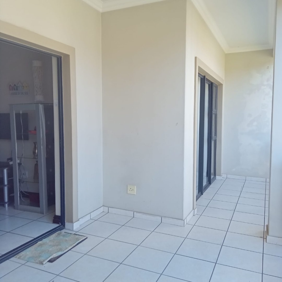 2 Bedroom Property for Sale in Uvongo Beach KwaZulu-Natal