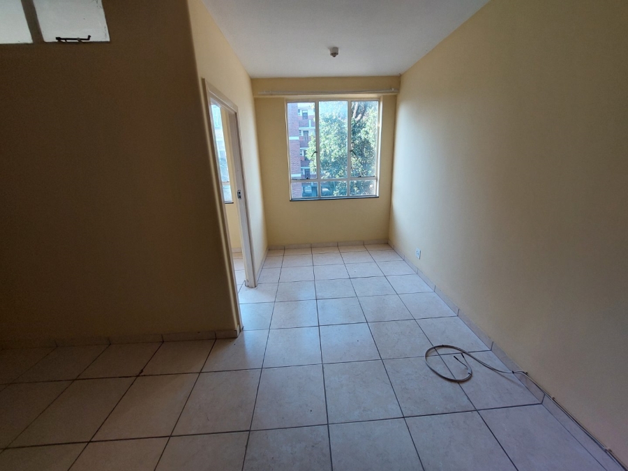To Let 1 Bedroom Property for Rent in Essenwood KwaZulu-Natal