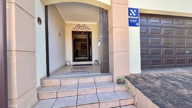 3 Bedroom Property for Sale in Uvongo KwaZulu-Natal