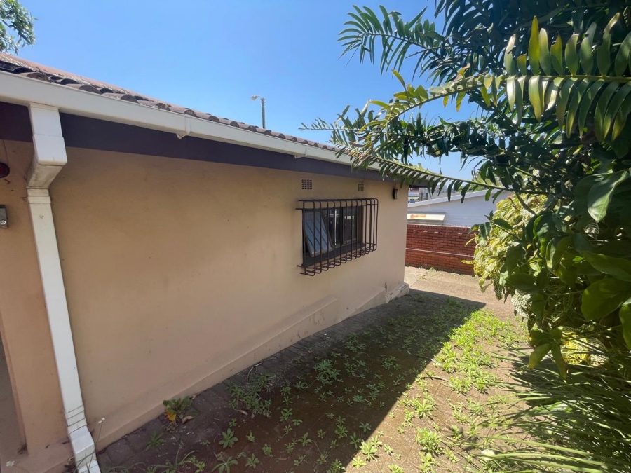 4 Bedroom Property for Sale in Margate KwaZulu-Natal