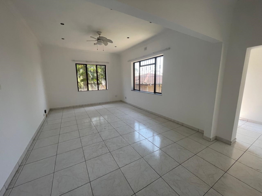 4 Bedroom Property for Sale in Margate KwaZulu-Natal