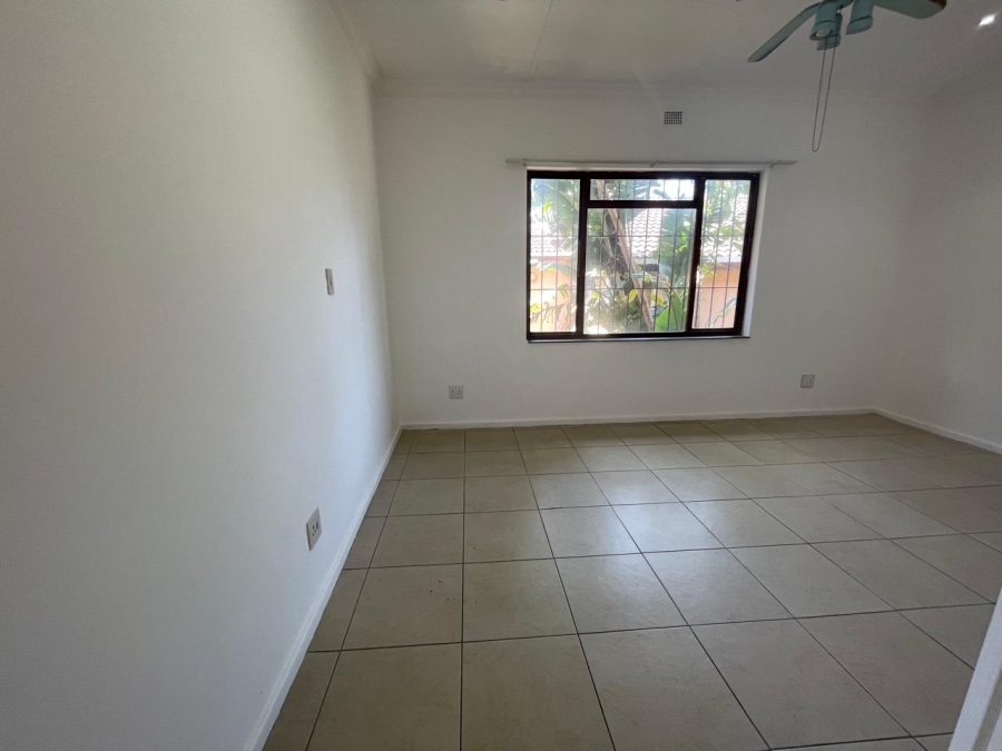 4 Bedroom Property for Sale in Margate KwaZulu-Natal