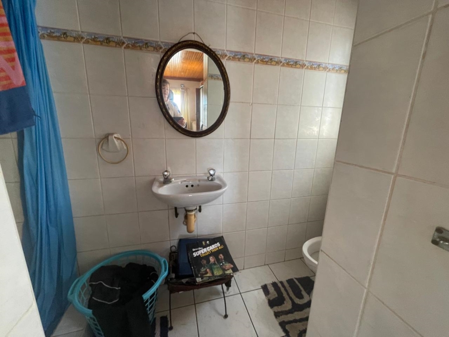 4 Bedroom Property for Sale in Margate KwaZulu-Natal