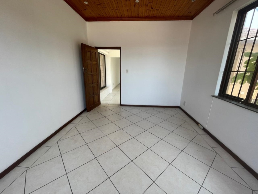 4 Bedroom Property for Sale in Margate KwaZulu-Natal