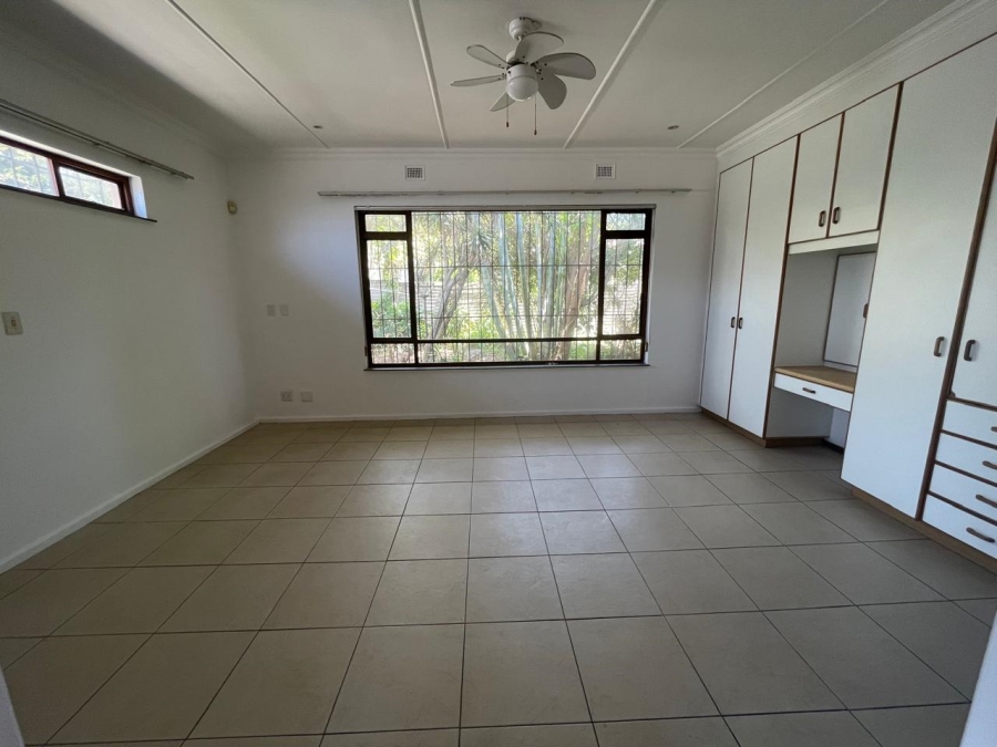4 Bedroom Property for Sale in Margate KwaZulu-Natal