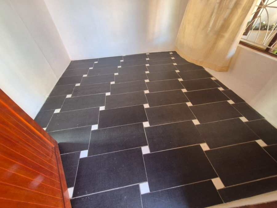 To Let 2 Bedroom Property for Rent in Merewent KwaZulu-Natal