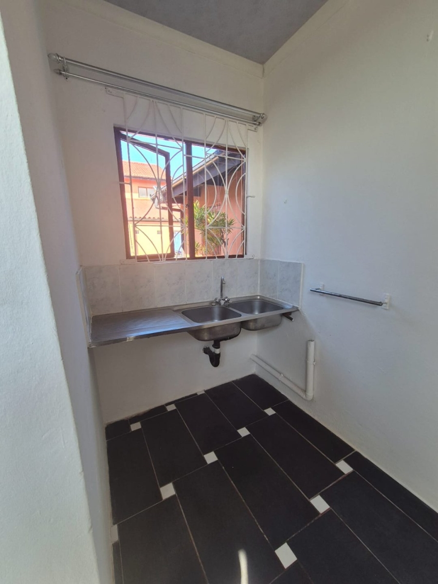 To Let 2 Bedroom Property for Rent in Merewent KwaZulu-Natal