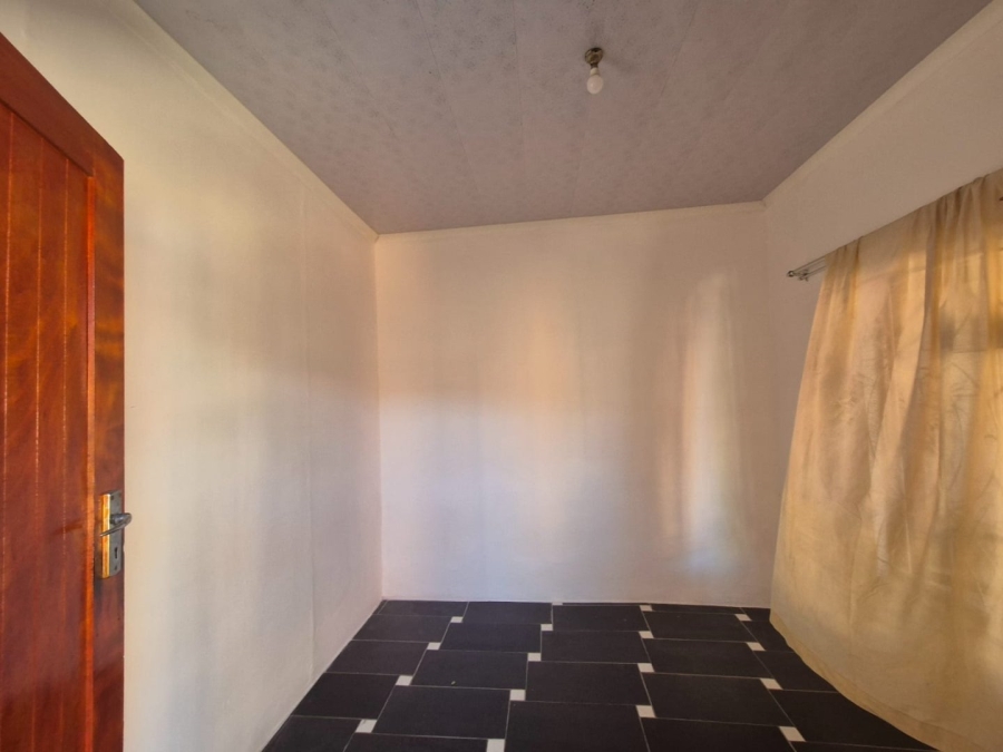 To Let 2 Bedroom Property for Rent in Merewent KwaZulu-Natal