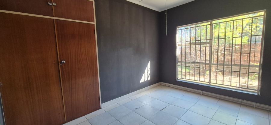 4 Bedroom Property for Sale in Aviary Hill KwaZulu-Natal