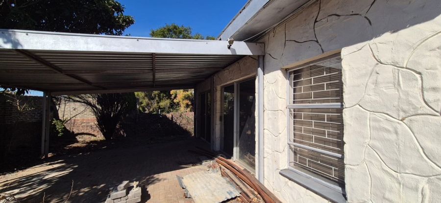 4 Bedroom Property for Sale in Aviary Hill KwaZulu-Natal