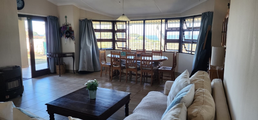 3 Bedroom Property for Sale in Southport KwaZulu-Natal
