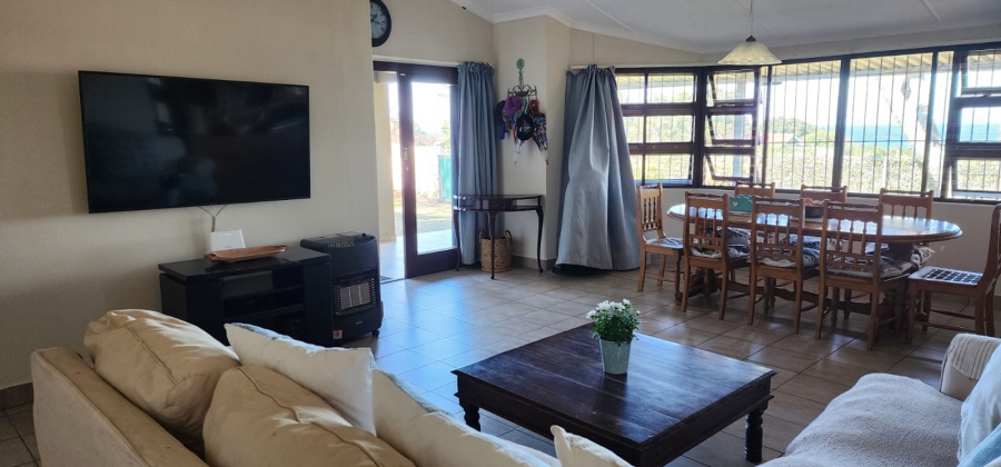 3 Bedroom Property for Sale in Southport KwaZulu-Natal