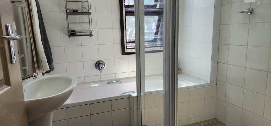 3 Bedroom Property for Sale in Southport KwaZulu-Natal