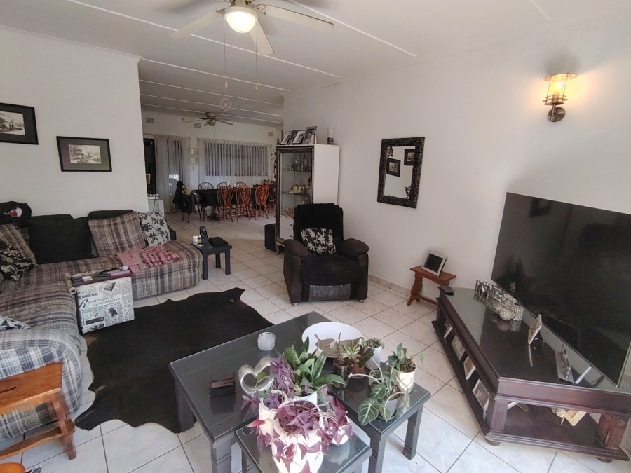 4 Bedroom Property for Sale in Shelly Beach KwaZulu-Natal