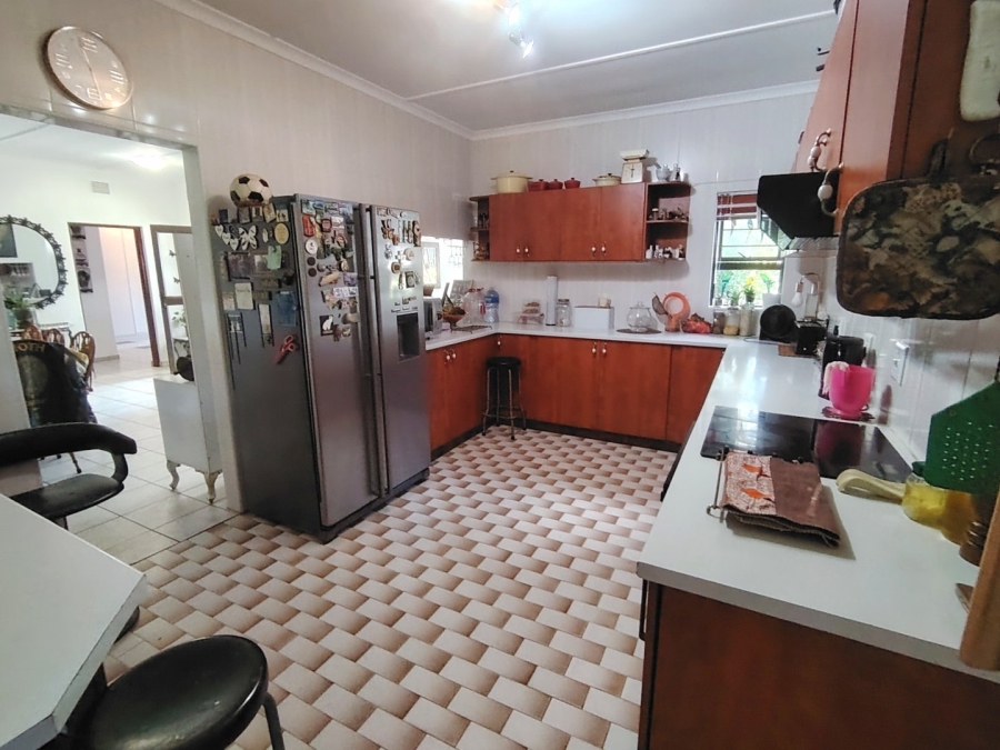 4 Bedroom Property for Sale in Shelly Beach KwaZulu-Natal