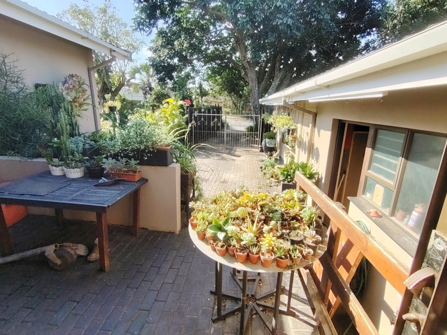 4 Bedroom Property for Sale in Shelly Beach KwaZulu-Natal
