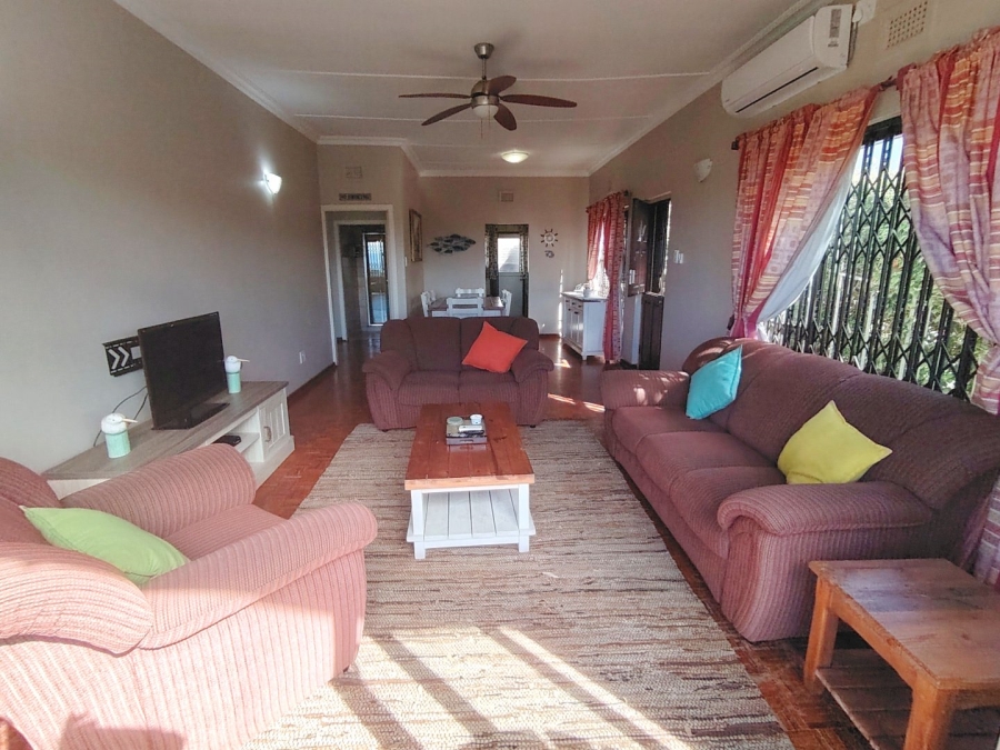 2 Bedroom Property for Sale in St Michaels On Sea KwaZulu-Natal