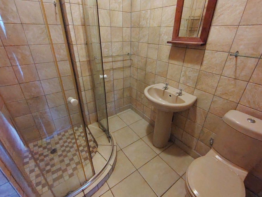 2 Bedroom Property for Sale in St Michaels On Sea KwaZulu-Natal