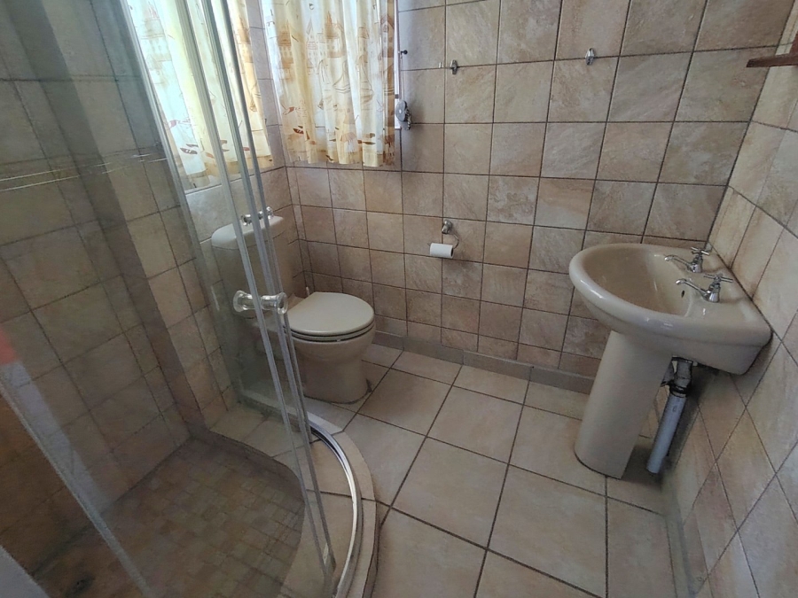 2 Bedroom Property for Sale in St Michaels On Sea KwaZulu-Natal