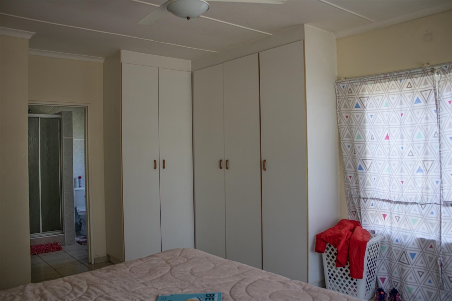 3 Bedroom Property for Sale in Margate KwaZulu-Natal