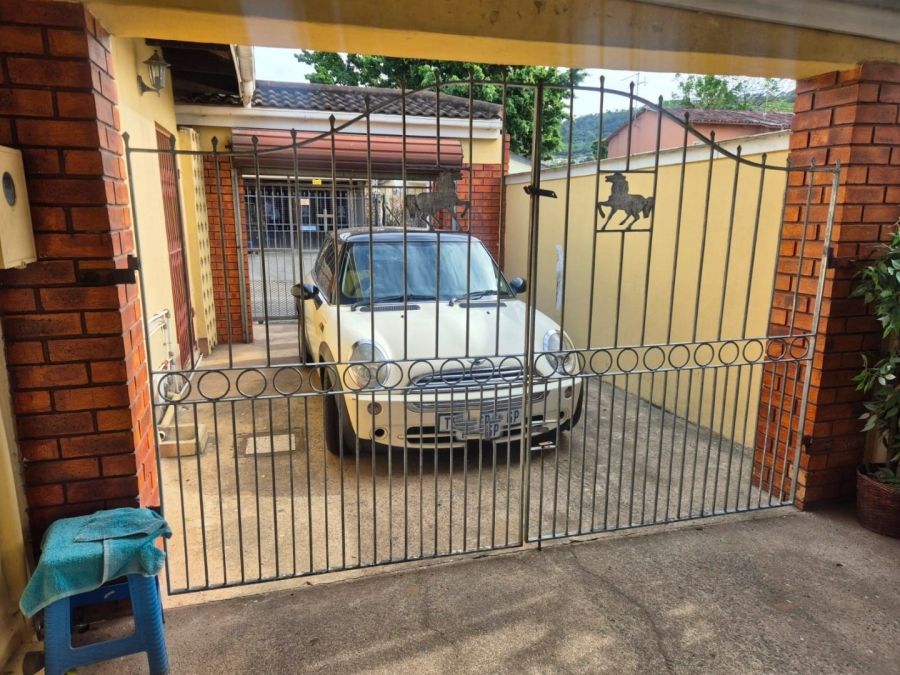 3 Bedroom Property for Sale in Palmview KwaZulu-Natal