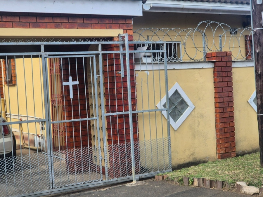 3 Bedroom Property for Sale in Palmview KwaZulu-Natal