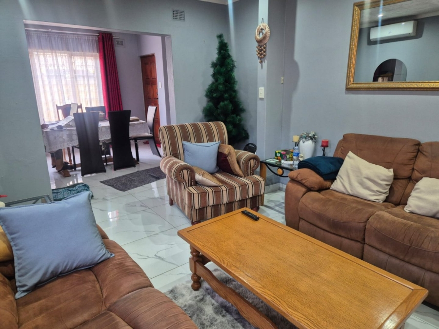 3 Bedroom Property for Sale in Palmview KwaZulu-Natal