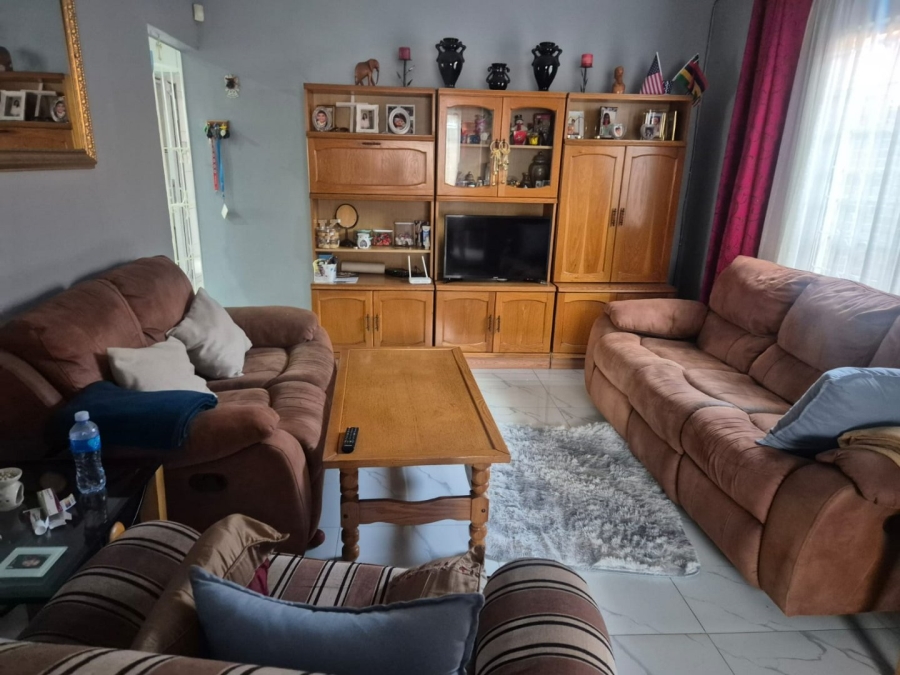 3 Bedroom Property for Sale in Palmview KwaZulu-Natal