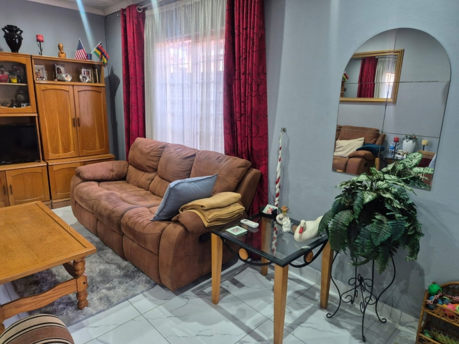 3 Bedroom Property for Sale in Palmview KwaZulu-Natal