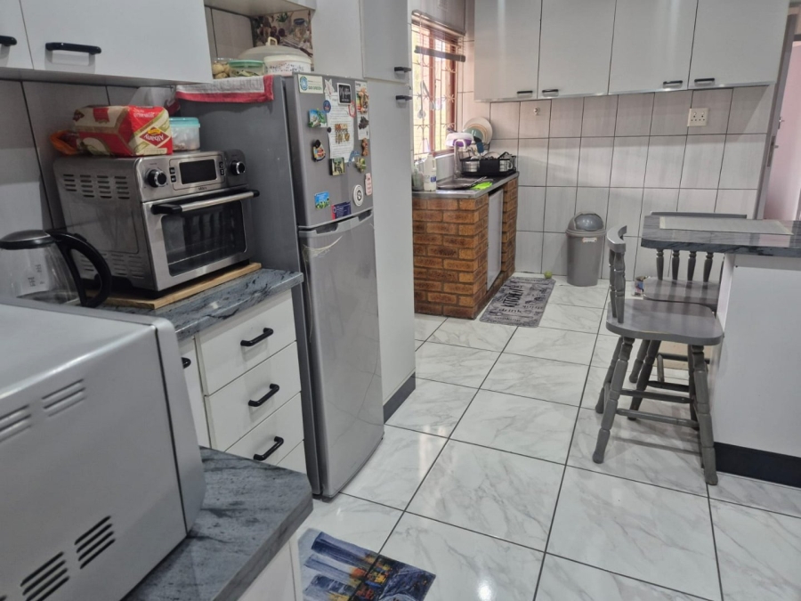 3 Bedroom Property for Sale in Palmview KwaZulu-Natal