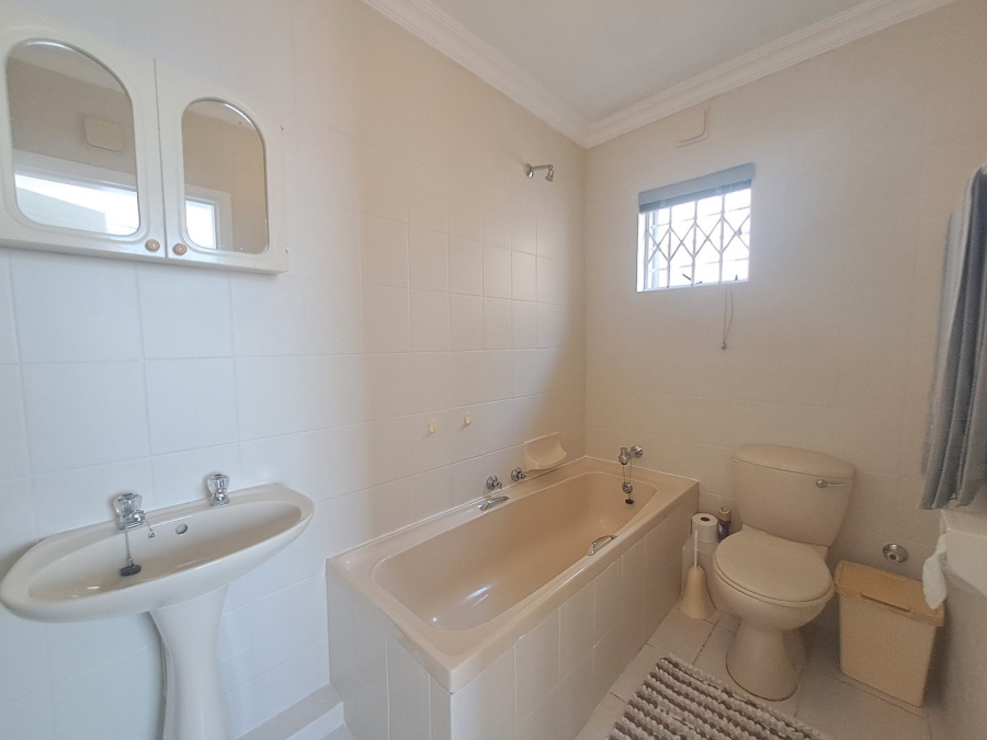 To Let 3 Bedroom Property for Rent in Ramsgate KwaZulu-Natal