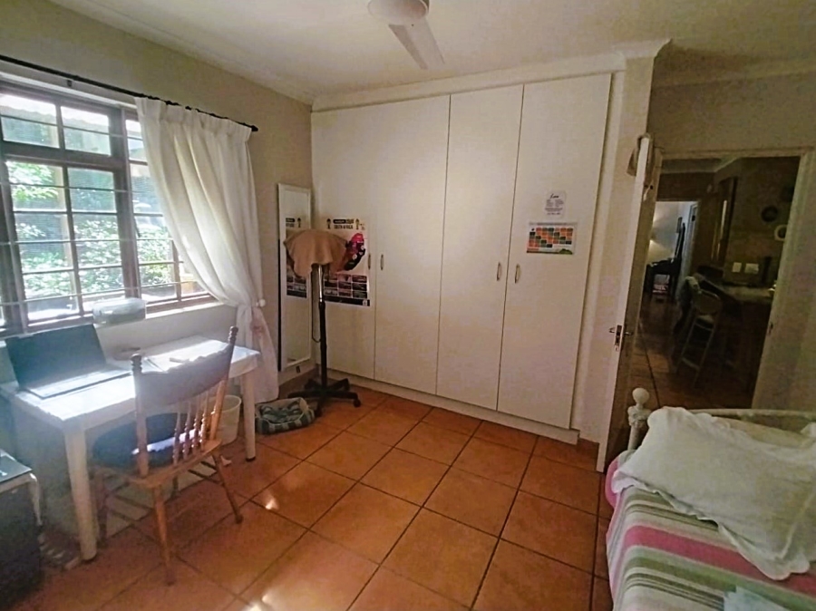 5 Bedroom Property for Sale in Umtentweni KwaZulu-Natal