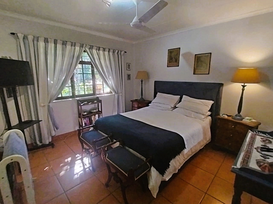 5 Bedroom Property for Sale in Umtentweni KwaZulu-Natal