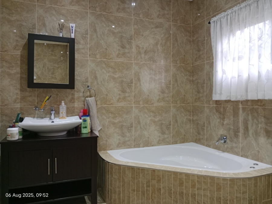 4 Bedroom Property for Sale in Northdale KwaZulu-Natal