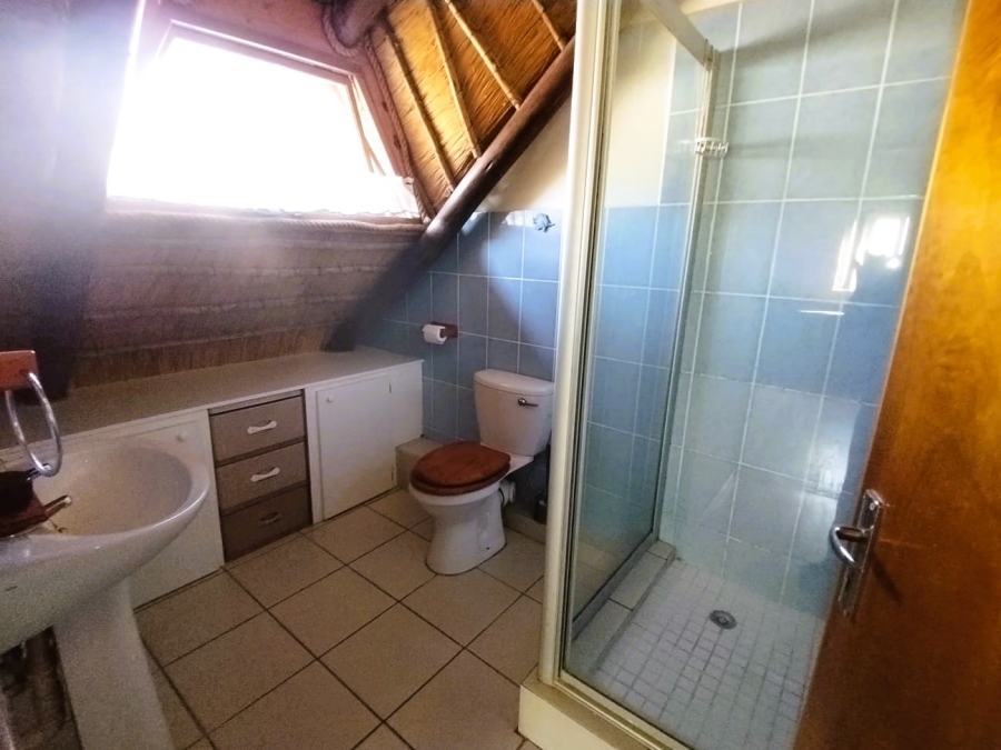 To Let 2 Bedroom Property for Rent in Southport KwaZulu-Natal