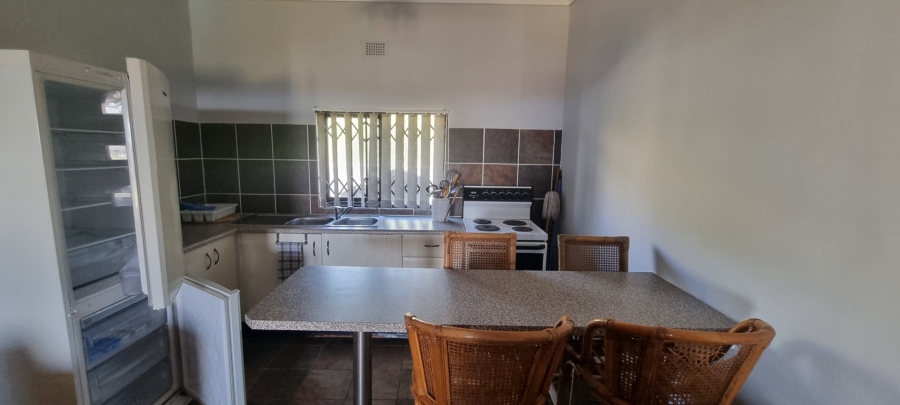 2 Bedroom Property for Sale in Hibberdene KwaZulu-Natal