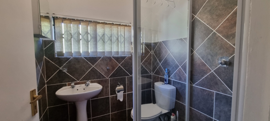 2 Bedroom Property for Sale in Hibberdene KwaZulu-Natal