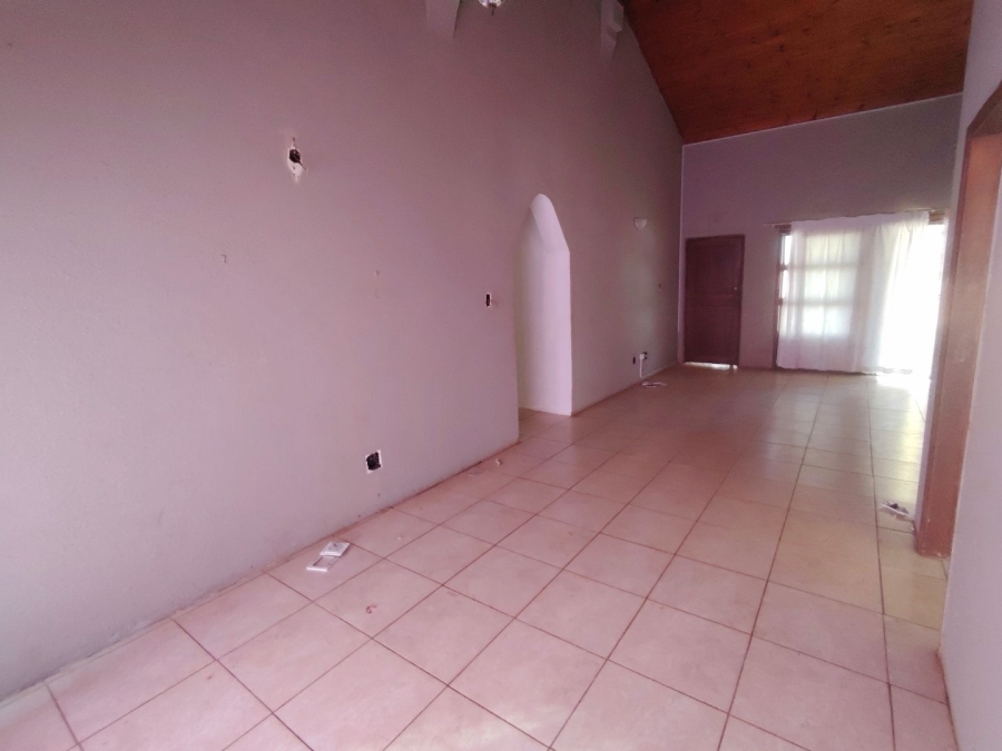 4 Bedroom Property for Sale in Margate KwaZulu-Natal