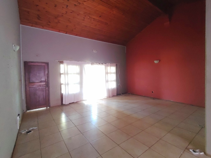 4 Bedroom Property for Sale in Margate KwaZulu-Natal