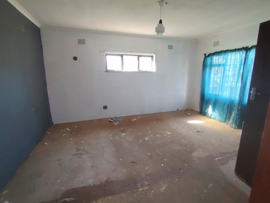 4 Bedroom Property for Sale in Margate KwaZulu-Natal
