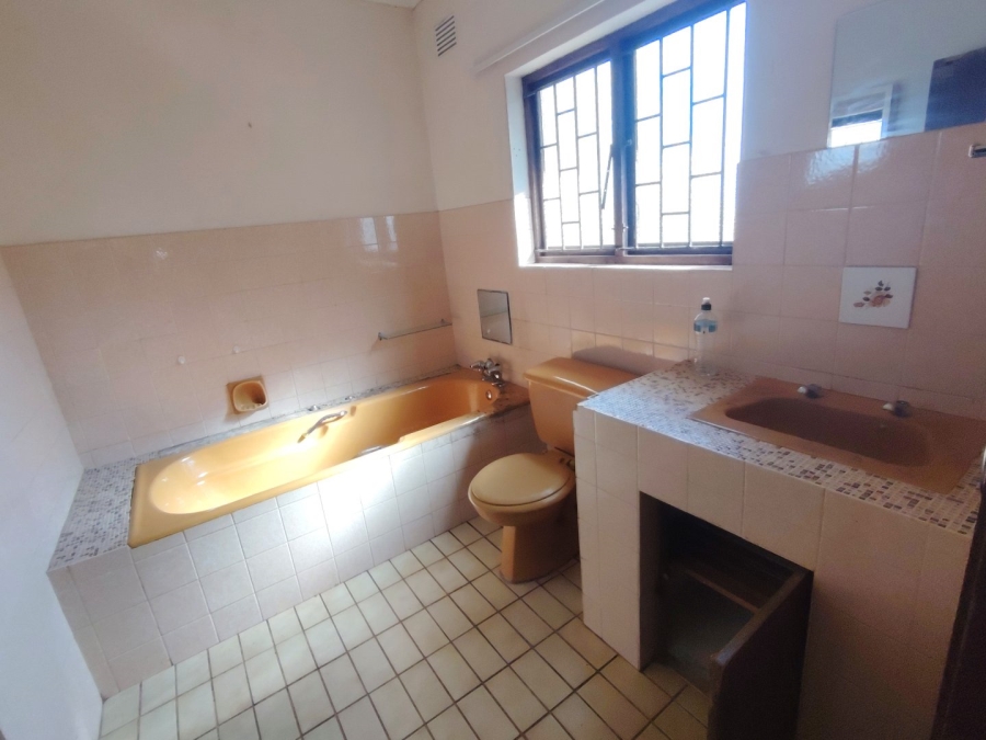 4 Bedroom Property for Sale in Margate KwaZulu-Natal