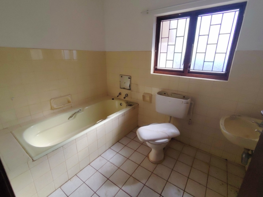 4 Bedroom Property for Sale in Margate KwaZulu-Natal