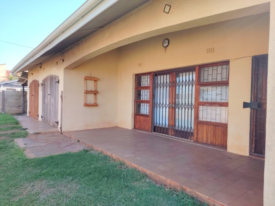 4 Bedroom Property for Sale in Margate KwaZulu-Natal