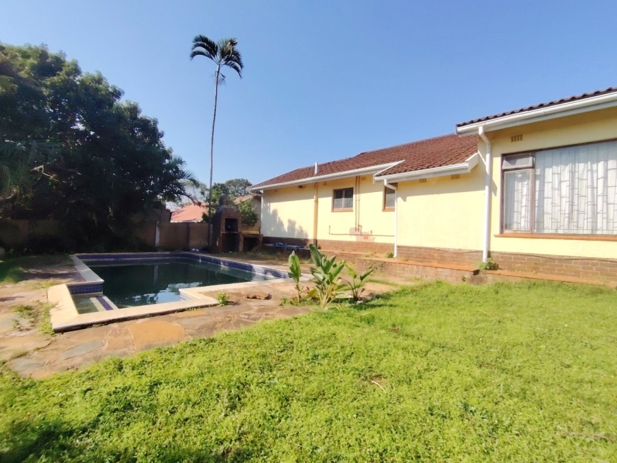 4 Bedroom Property for Sale in Margate KwaZulu-Natal