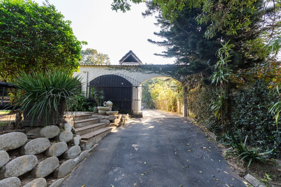 4 Bedroom Property for Sale in Uvongo KwaZulu-Natal