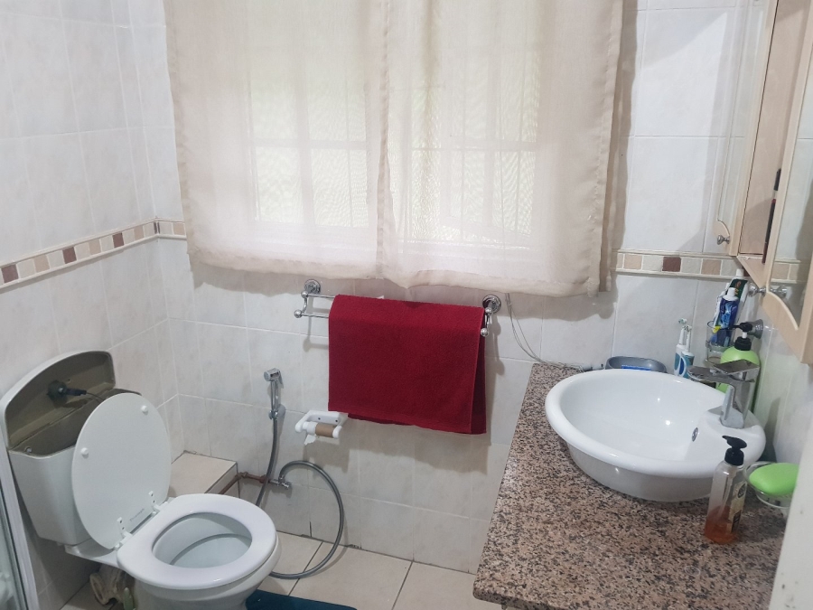 To Let 3 Bedroom Property for Rent in Sherwood KwaZulu-Natal