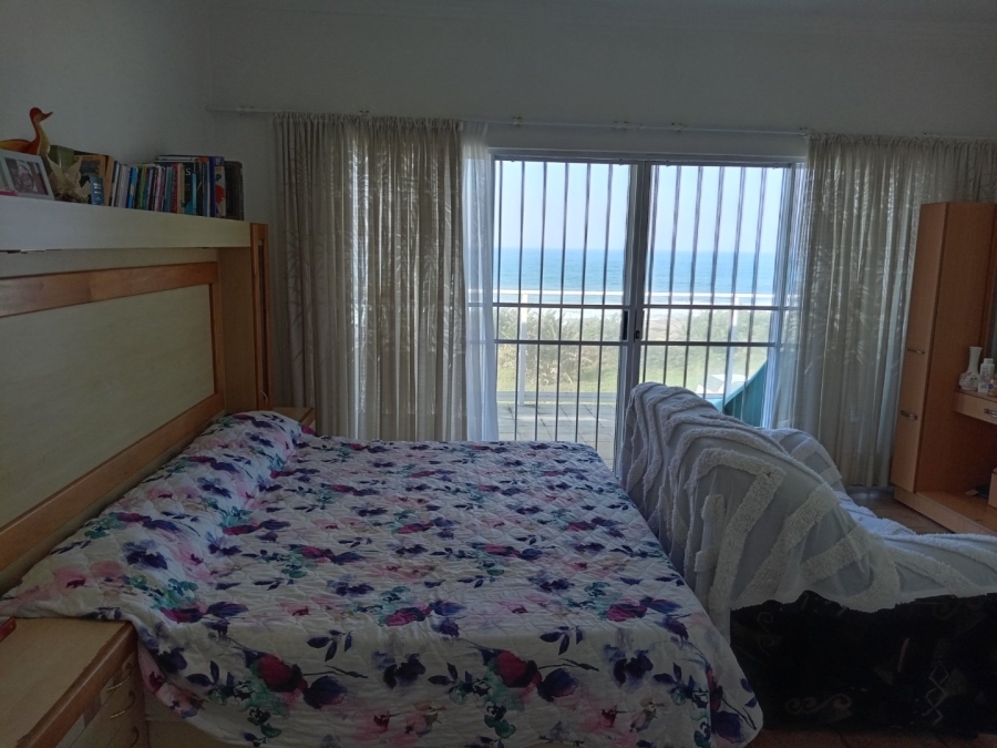 8 Bedroom Property for Sale in St Michaels On Sea KwaZulu-Natal